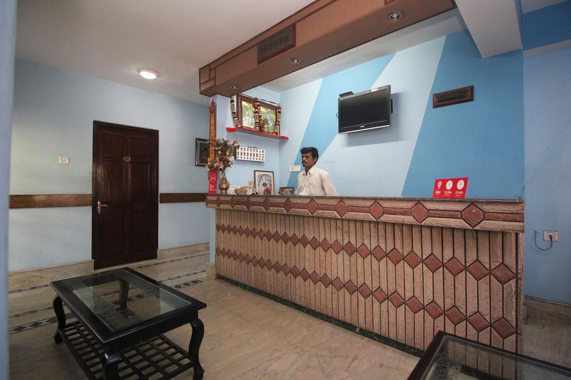 Oyo 10587 Vanjula Residency Gangtok Bagian luar foto